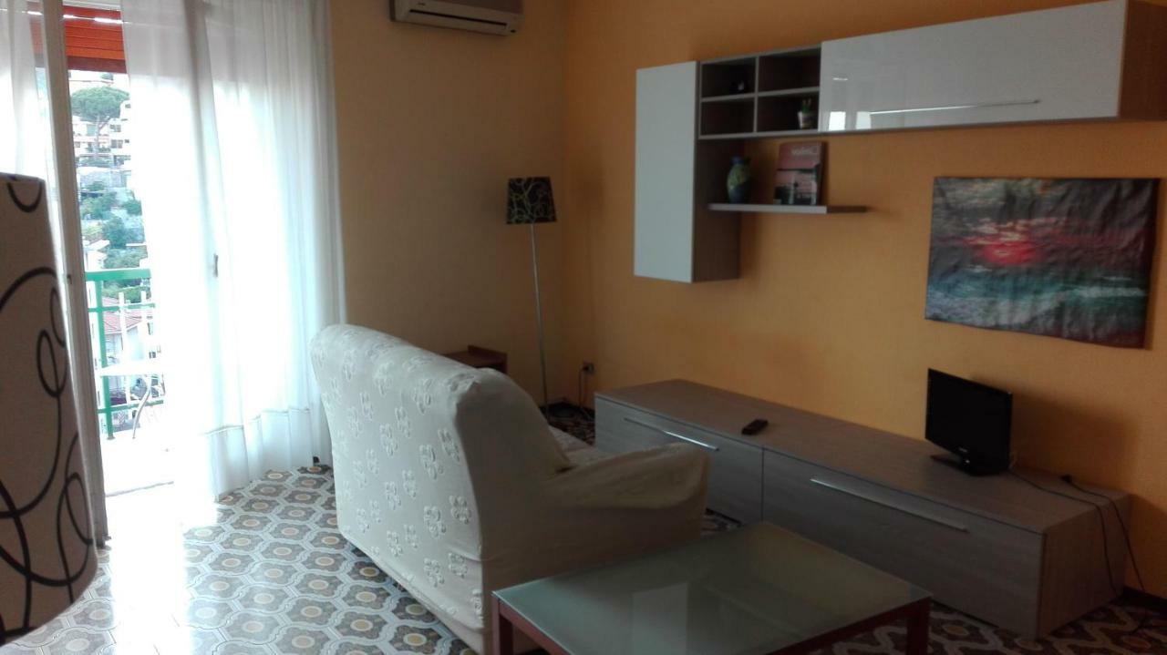 Ferienwohnung A 2 Passi Dal Mare Sanremo Exterior foto